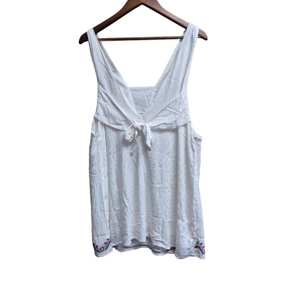 White Embroidered Sleeveless Boho Tunic Top XL W/ Floral Patterns V-Neck Tie-Bac - Picture 3 of 8